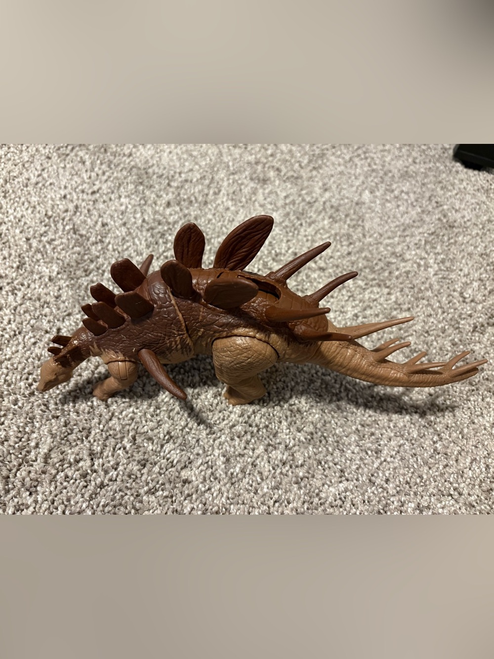 Jurassic World Brown Dinosaur Action Figure Toy